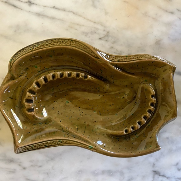 Vintage circa 1970s glazed ceramic ashtray - Picture 13 of 16